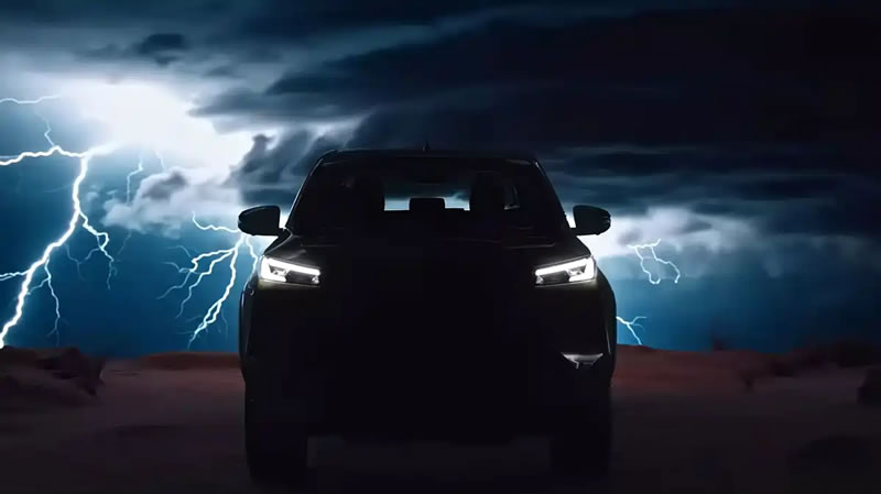 丰田Hilux预告图1.jpg