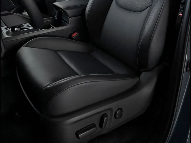 全新HiLux-15.jpg