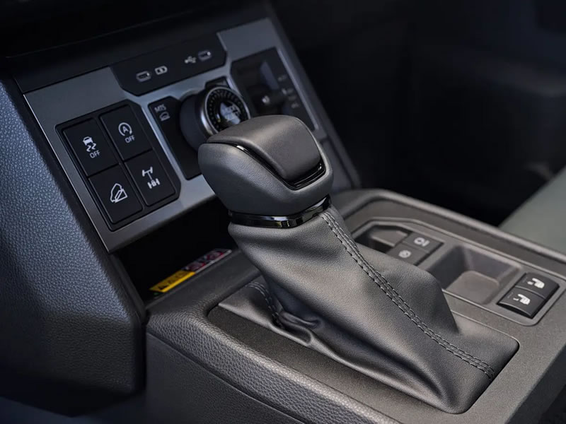 全新HiLux-17.jpg