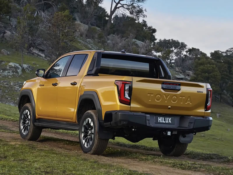 全新HiLux-20.jpg