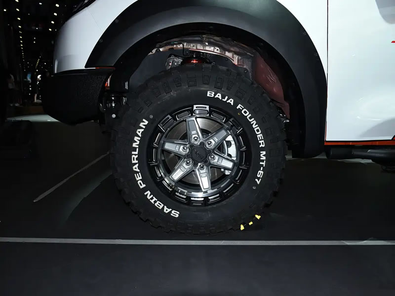 长城V6火炮5.jpg